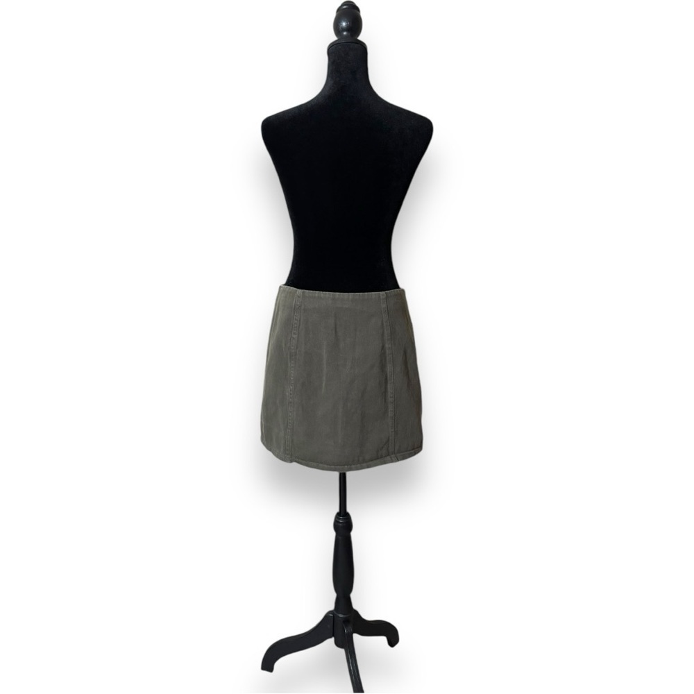 Chloe & Katie Casual Lg Gray/Green Front Silver Ring Zip High Waist Mini Skirt - Picture 5 of 16